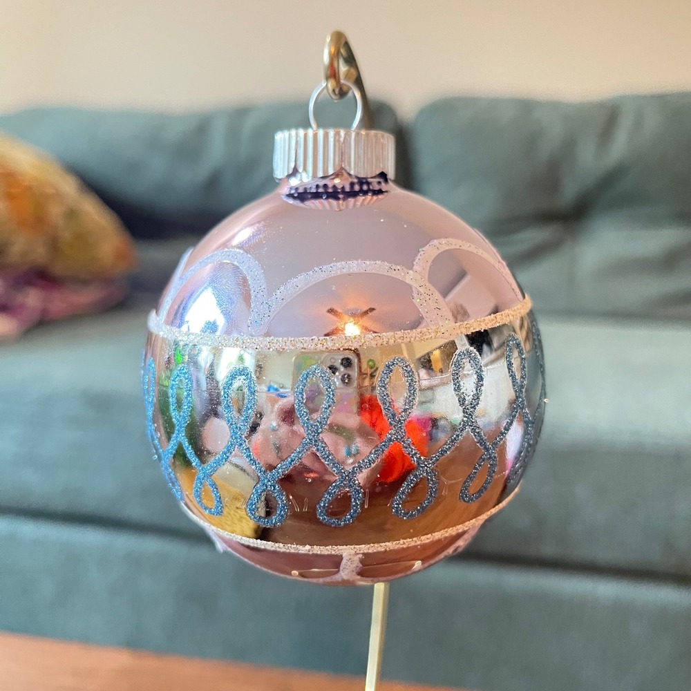 Radko Shiny Brite Glitter Stripe Ornament fantasia Ball pink blue‎ silver flower